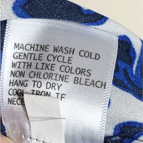 Cynthia Rowley Sleeveless Blouse size Medium Blue/Cream - Picture 7 of 10